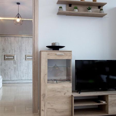 Iris Apartment Thessaloniki Exterior photo